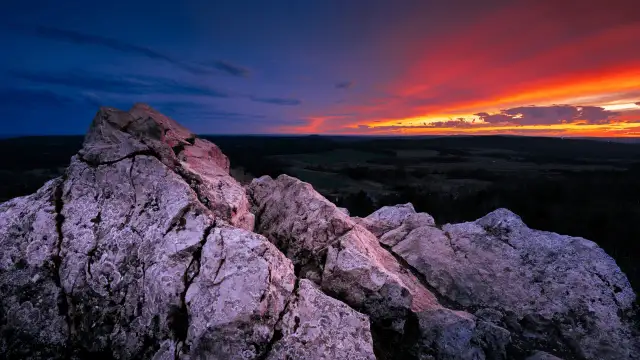 Szczyty w Górach Świętokrzyskich – poznaj najwyższe i najpiękniejsze szczyty