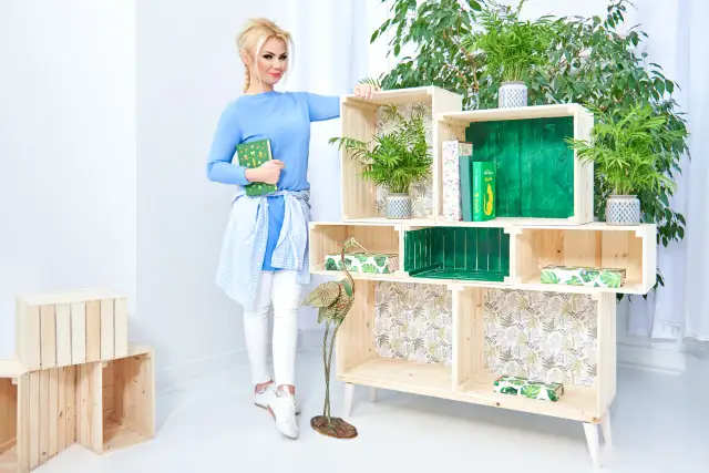 Jak zrobić regał z drewna - proste kroki, które zaoszczędzą czas i pieniądze