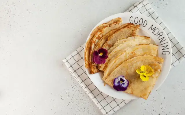 Pyszne naleśniki bez jajek: prosty przepis dla każdego