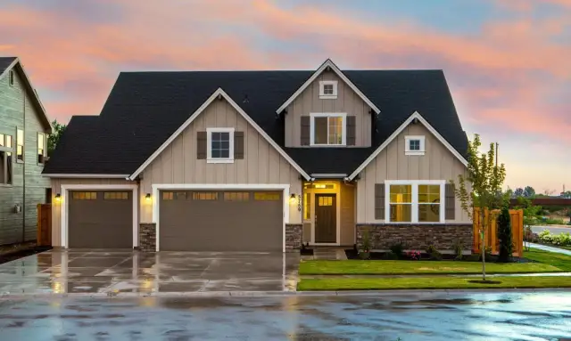 Ile trzeba zarabiać na dom? Progi dochodowe i koszty budowy