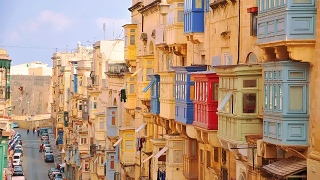 Gdzie jest Malta w jakim kraju? Odkryj jej niezależność i lokalizację