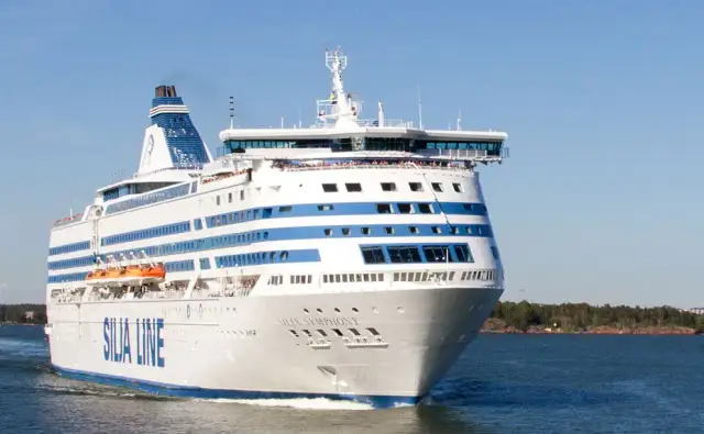 Jak długo płynie prom z Gdyni do Helsinek? Zaskakujące fakty o rejsie