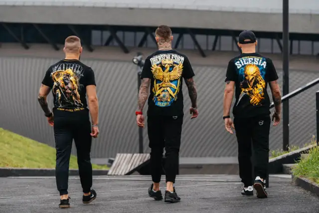 Bluza Octagon "Tyle szans ile odwagi": Przewodnik i manifest siły