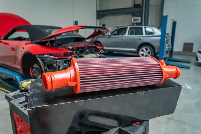 Filtre à air voiture : changez-le pour un moteur durable et économe