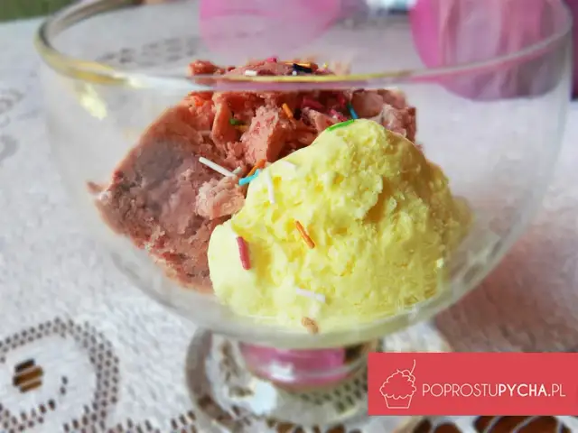 Lody malinowe: Przepisy idealne, bez maszynki i kryształków lodu!