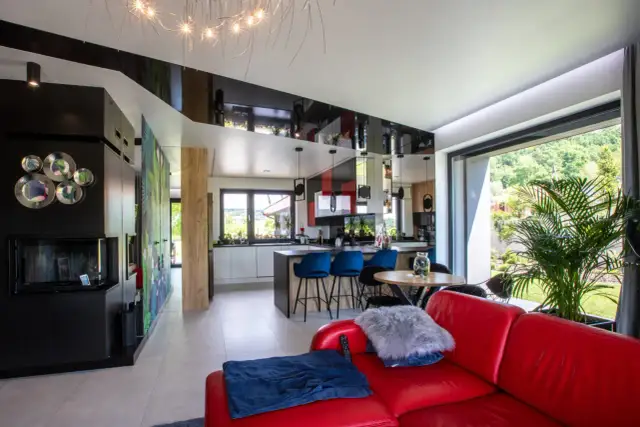 Jakie okna wybrać, aby uniknąć wysokich kosztów i zapewnić komfort?