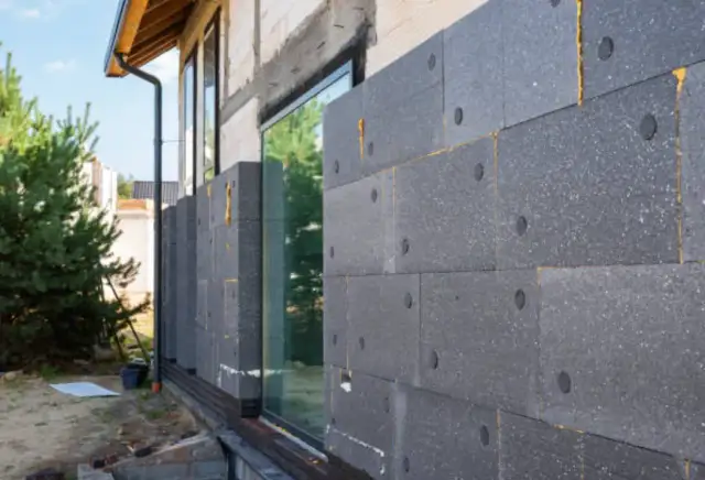 Czy styropian podłogowy na elewację to dobry pomysł? Ekspert radzi