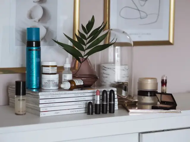 Co warto kupić w Douglas? Najlepsze produkty, które musisz znać