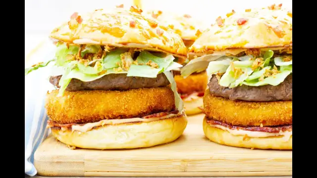 Burger Drwala: Jaki ser wybrać? Sekret idealnego kotleta