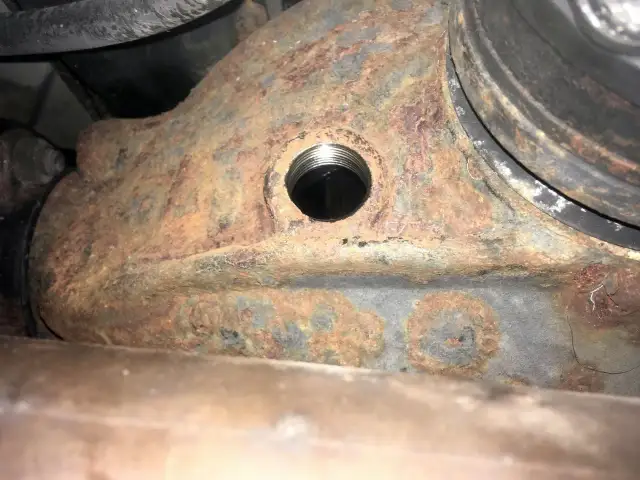 Wymiana oleju w dyferencjale: kiedy, jak i dlaczego? Koszty i porady