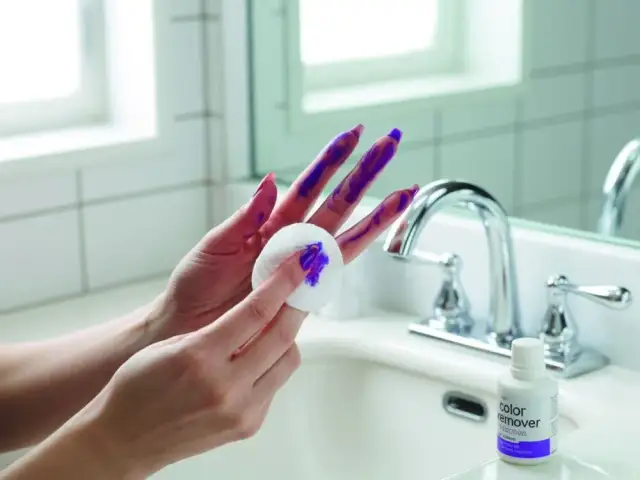 Jak zmyć farbę do włosów z paznokci - skuteczne metody i porady