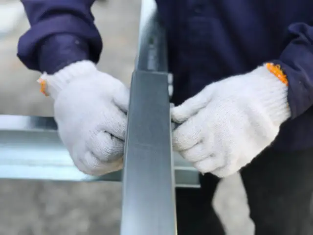 Jak skutecznie zabezpieczyć metal przed korozją chemia i uniknąć kosztów