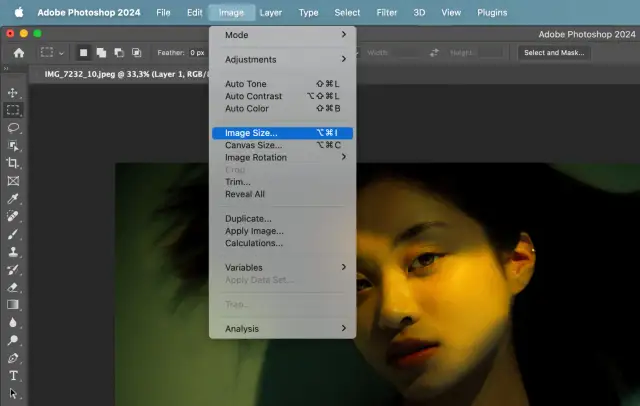 Jak skutecznie rozciągnąć obraz w Photoshopie i poprawić jego jakość