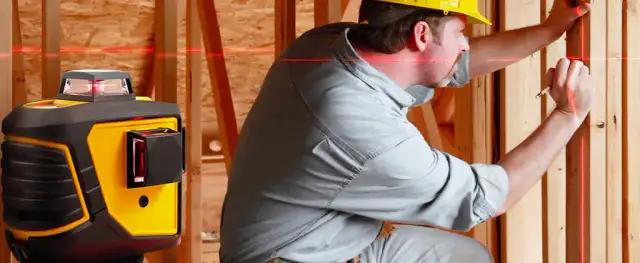 Poziomica laserowa zielona czy czerwona – która lepsza w praktyce?