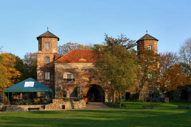 Zamek w Toszku - fascynująca historia oraz atrakcje turystyczne regionu