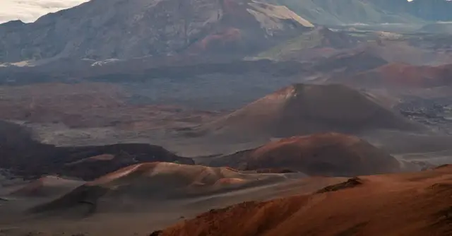 Woda w filmach: Symbolika i znaczenie na ekranie