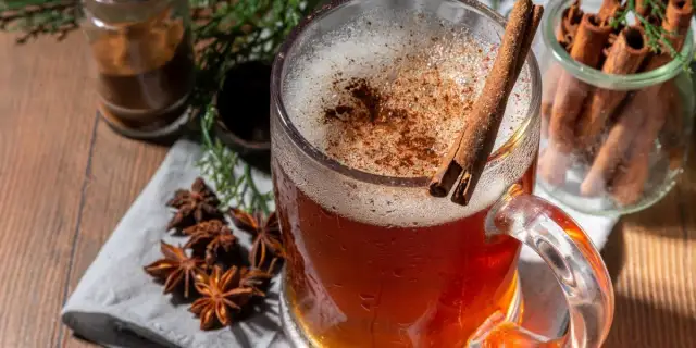 Jakie piwo na grzaniec? Oto najlepsze wybory dla idealnego smaku