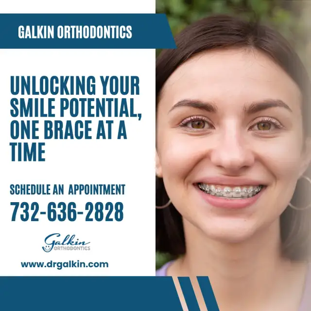 Ile czasu naprawdę zajmuje noszenie stałego aparatu na zęby? Sprawdź, co wpływa na długość leczenia