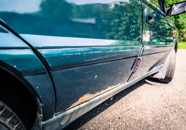 Jak naprawić progi w samochodzie: skuteczne metody i wskazówki