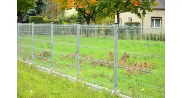 Najtańsze ogrodzenie – porównanie materiałów i ich kosztów