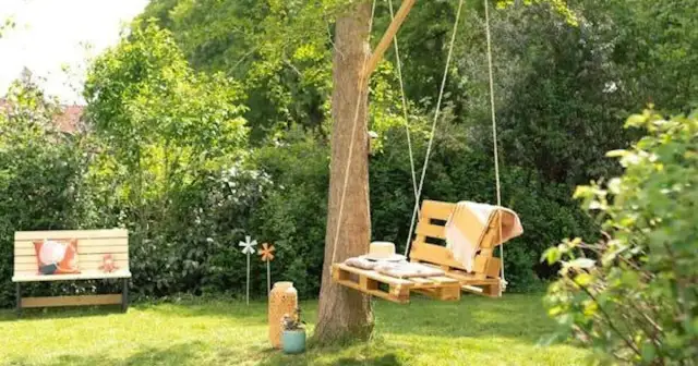 Jak zrobić huśtawkę z palet - proste kroki, które musisz znać