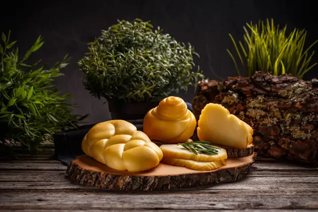 Jak zrobić kozi ser wędzony - krok po kroku z najlepszymi trikami