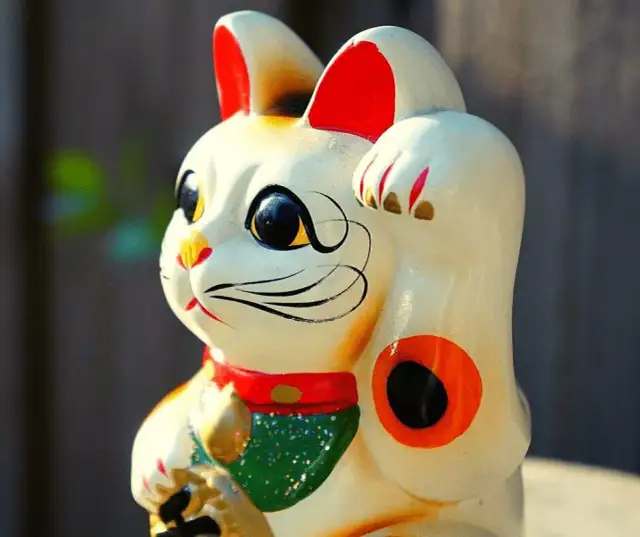 Symbole szczęścia, które przyciągają pozytywne emocje i bogactwo