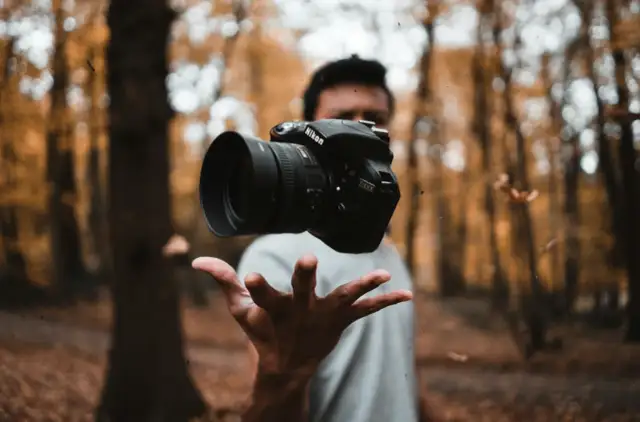Fotografia, która się opłaca – pomysły na dodatkowy zarobek