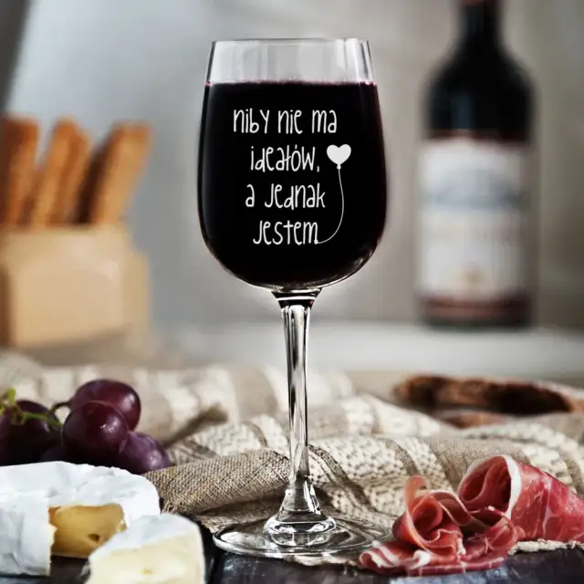 Najlepsze pomysły na prezenty urodzinowe dla przyjaciółki, które wzruszą