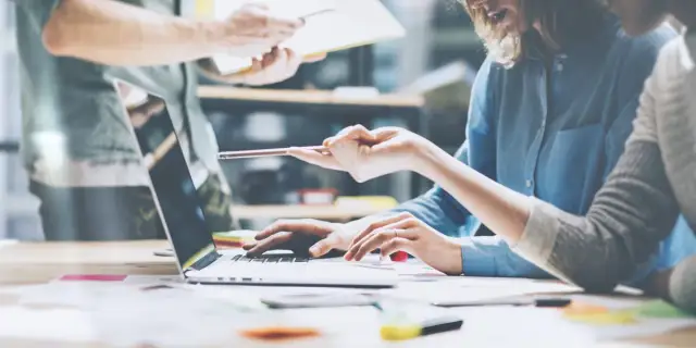 FunkyMEDIA i marketing internetowy: Klucz do osiągnięcia przewagi konkurencyjnej