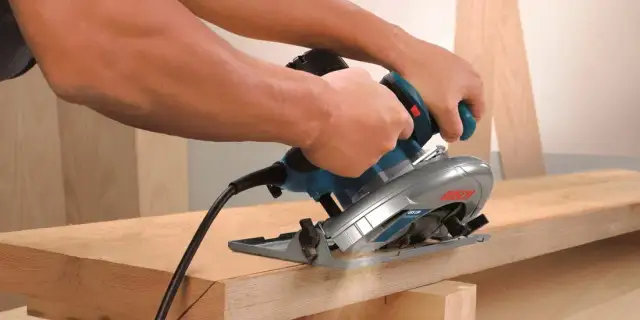 Jaka pilarka tarczowa do 300 zł – najlepsze modele i porady zakupowe