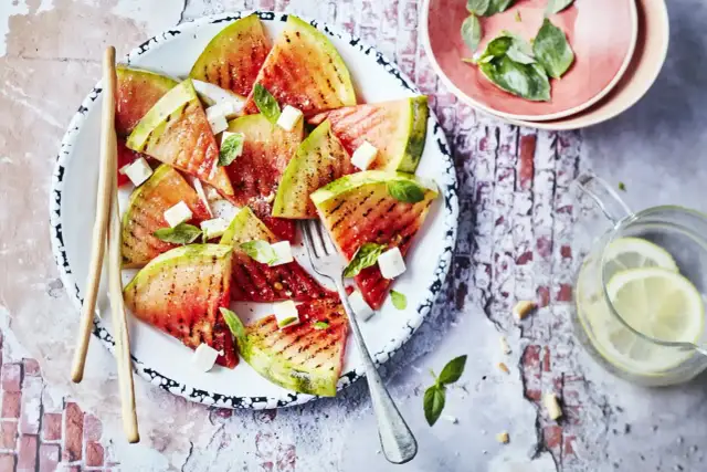 Recette de pastèque grillée : une surprise sucrée et salée pour l'été