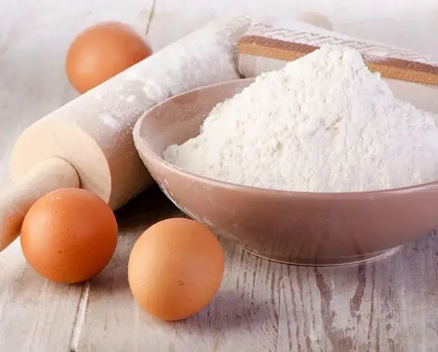 Ile kalorii ma mąka i jak wpływa na Twoją dietę - poznaj pełen skład
