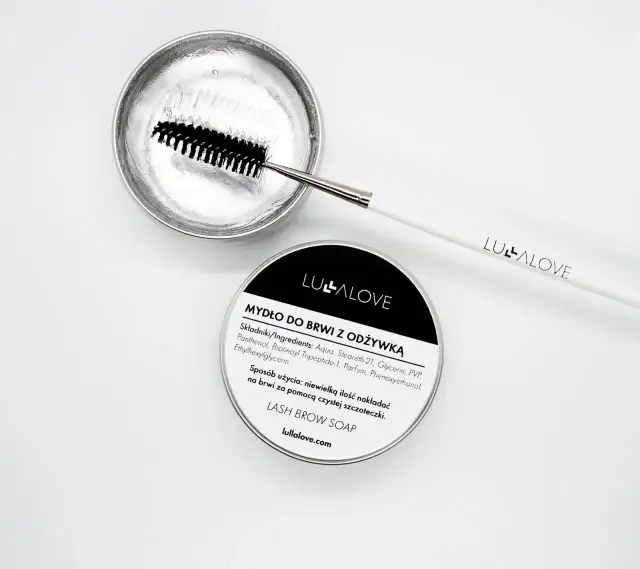 Mydło do stylizacji brwi – jak wybrać najlepsze i uniknąć błędów w aplikacji