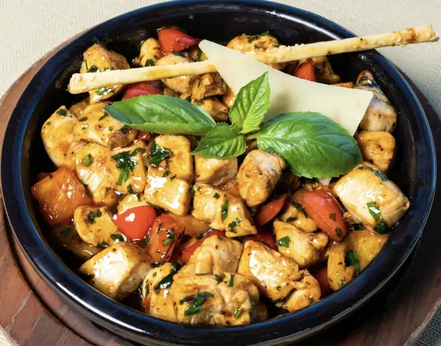 Czego unikać przy zamawianiu posiłków regeneracyjnych dla pracowników? Najczęstsze błędy pracodawców