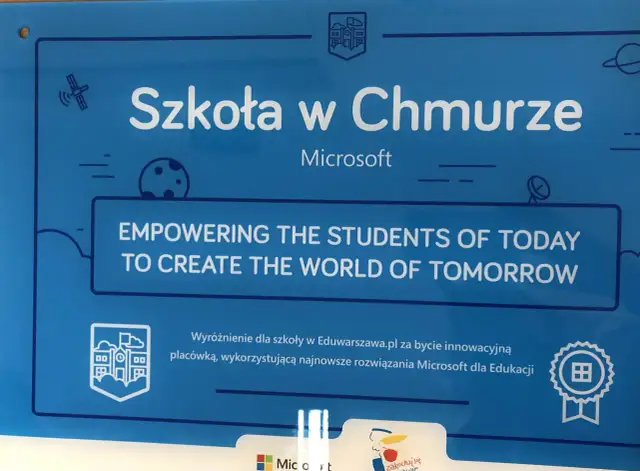 Czy egzaminy w szkole w chmurze są online? Sprawdź, jak to działa i czy musisz być na miejscu