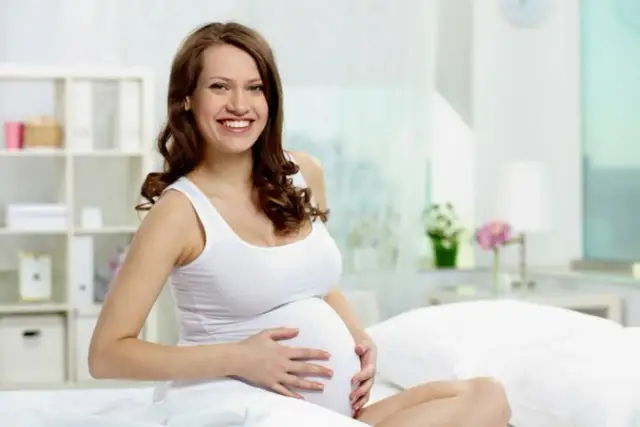 Czy w ciąży można chodzić do dentysty? Bezpieczeństwo i zalecane zabiegi