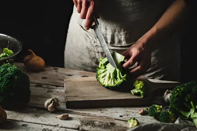 Najlepsze noże kuchenne i jakie warto mieć w swojej kuchni