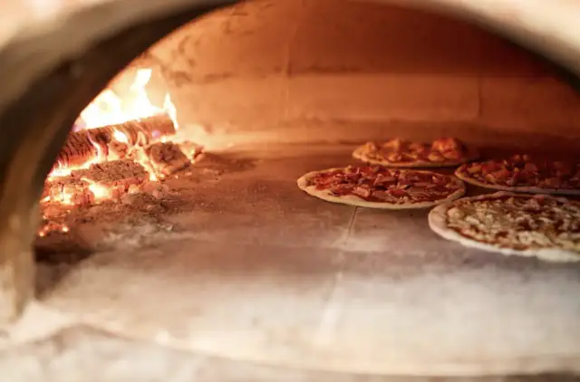 Piece do pizzy i chleba – jakie wybrać do domowej kuchni?