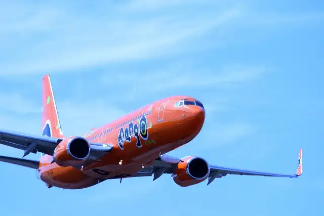 Czy po laserowej korekcji wzroku można latać samolotem bez ryzyka?