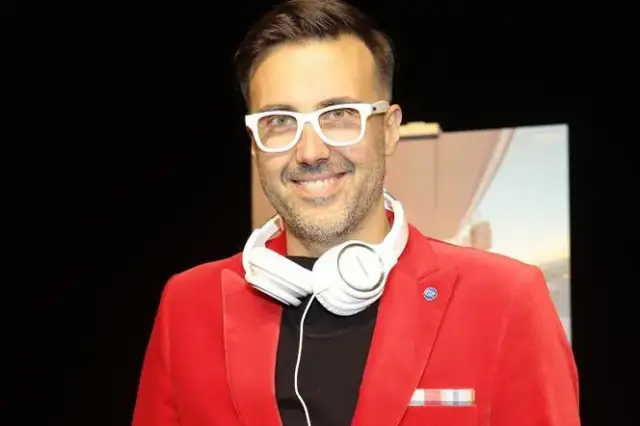 DJ z Jaka to melodia - odkryj tajemnice DJ Adamusa i jego hity