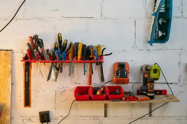 Rzeźba przestrzenna: jak nowoczesność zmienia nasze postrzeganie sztuki