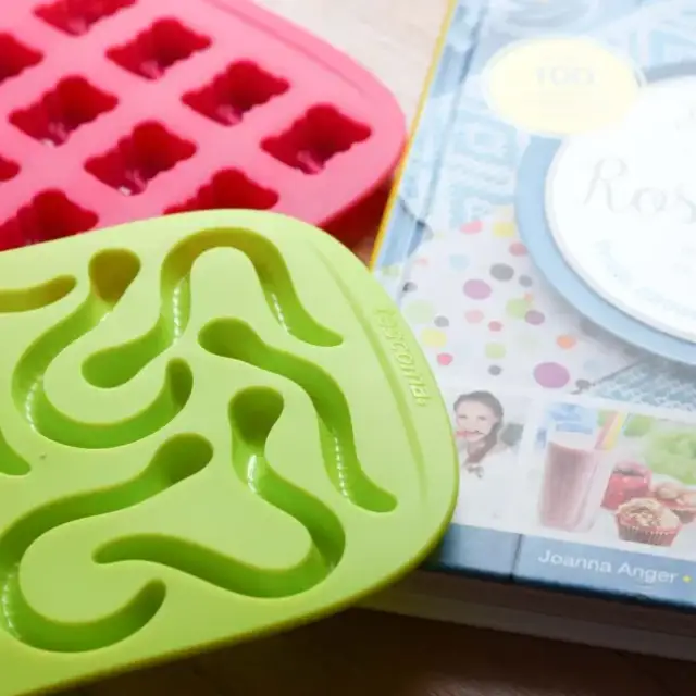 Jak zrobić żelki w foremkach silikonowych - proste przepisy i porady