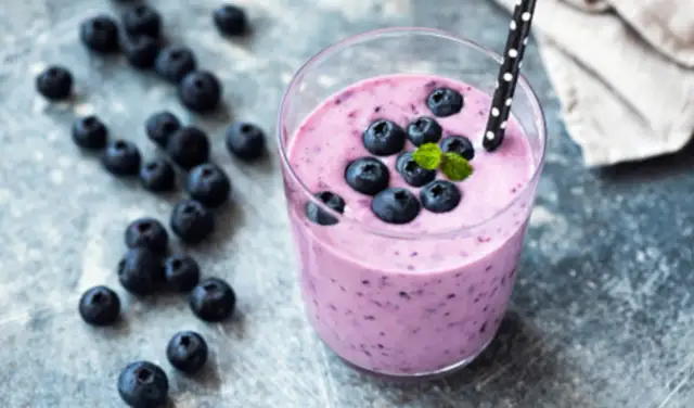 Deliciosos batidos de fruta y leche que mejoran tu salud diaria