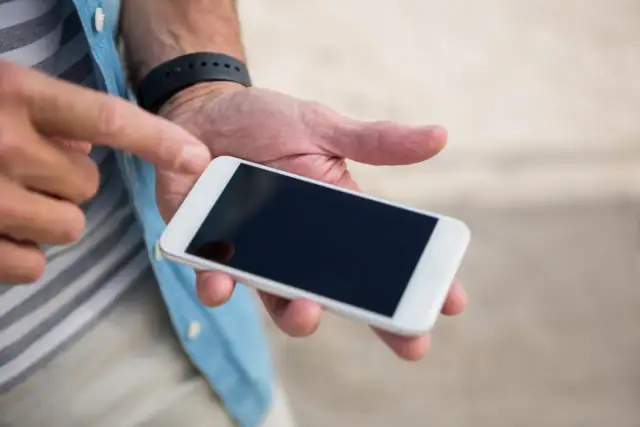 Jak naprawić dotyk w telefonie – skuteczne sposoby na rozwiązanie problemów