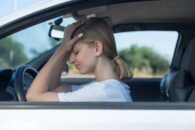 Ile można mieć punktów karnych młody kierowca? Sprawdź, by uniknąć kłopotów