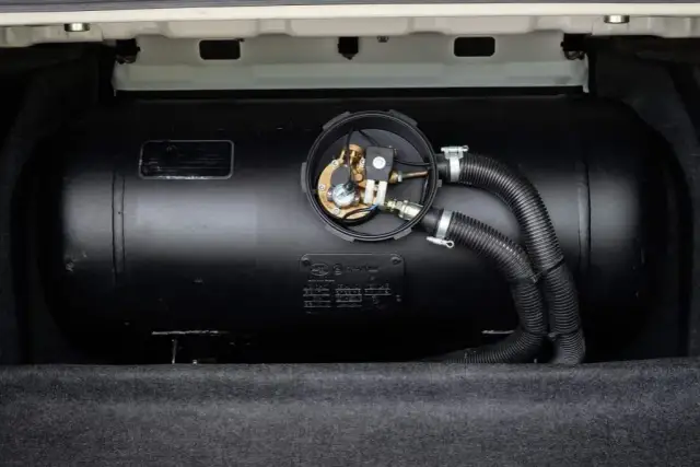 Czy po wymianie butli LPG trzeba robić przegląd? Ważne informacje