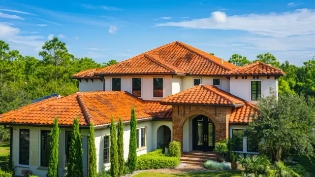 Czy dachówki fotowoltaiczne są opłacalne? - Analiza opłacalności