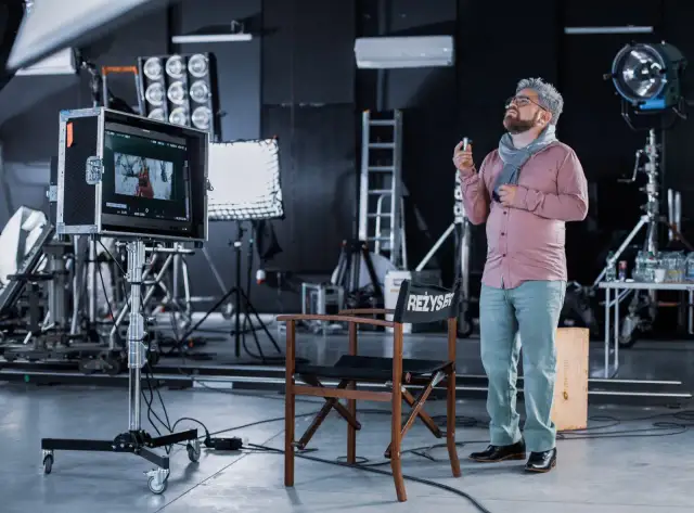 Reżyser definicja: Kluczowe informacje o roli i odpowiedzialności