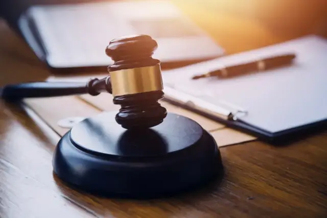 Wycena nieruchomości przez komornika i co dalej - uniknij błędów w licytacji